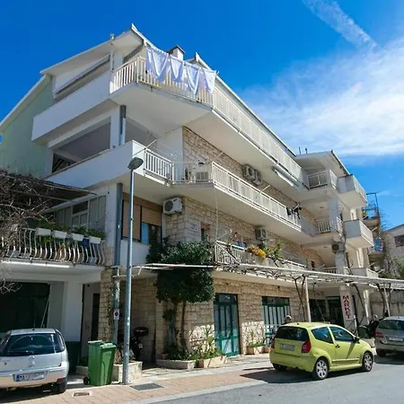 10 Apartment Makarska
