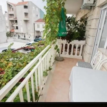 10 Makarska